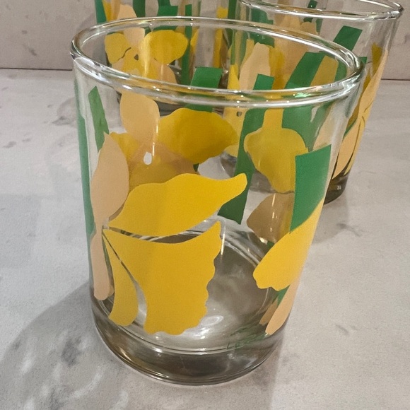 Vintage La Rue daffodil yellow and green lowball glasses set of 4 - Picture 2 of 10